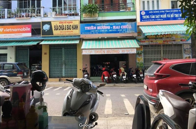 Cơm Gà Hai Chùa - Thiên Hương