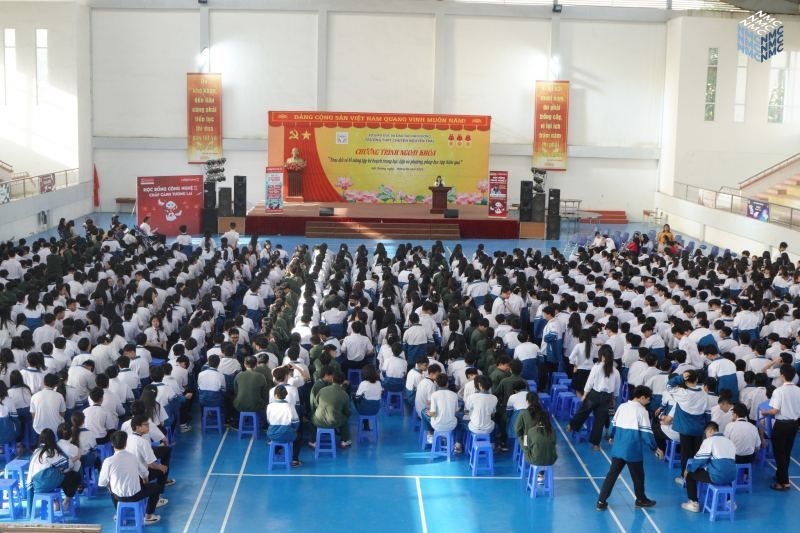 Trường THPT chuyên Nguyễn Trãi (Hải Dương)
